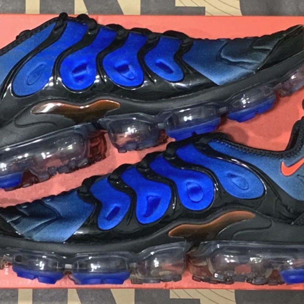 Vapormax size 10